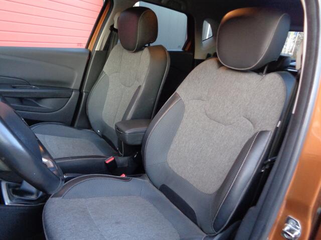 Renault CAPTUR 0.9 TCe Intens,Camera,Navi,Trekhaak!