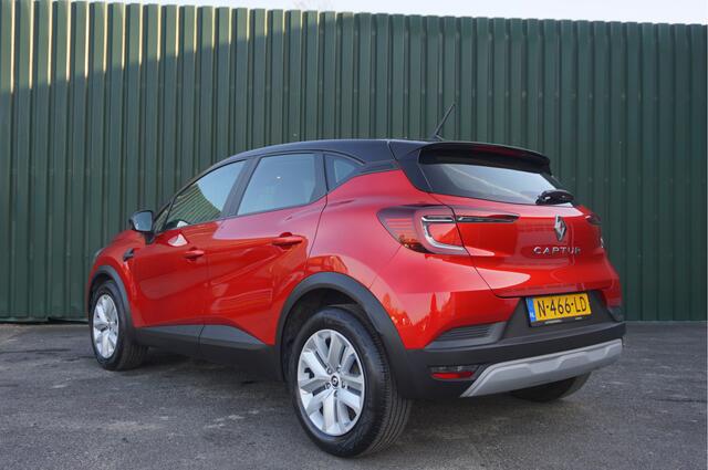 Renault CAPTUR 1.0TCe 90pk Zen + Navi/ Cruise/ Carplay/ LED/ Airco / Garantie!