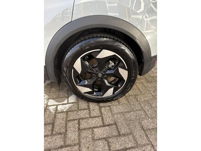 Renault CAPTUR 1.6 E-Tech full hybrid 145 techno | Google Maps geïntegreerd | Achteruitrijcamera | Cruise adaptief | DAB | LED | Key-less | Lichtmetaal | Climate Control | Cruise Control |