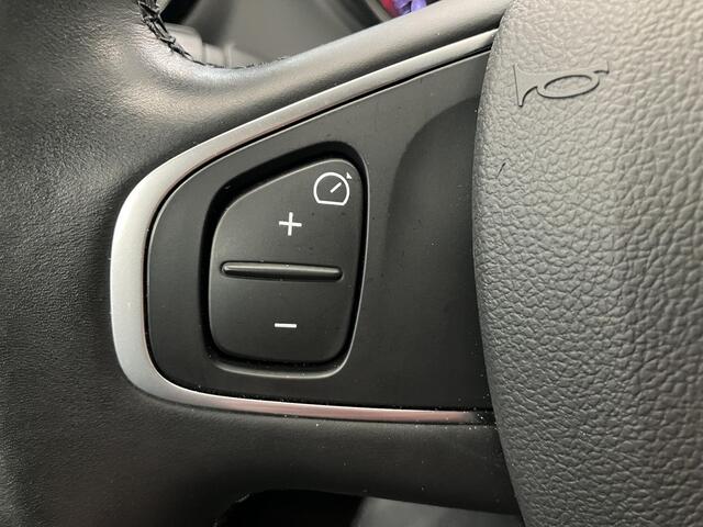 Renault CAPTUR 0.9 TCe Intens / Eerste Eigenaar / Dealer Onderhouden / Kilometerstand NAP / Navigatie / Camera / Climate Control / Cruise Control / LED Verlichting /