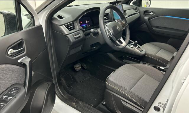 Renault CAPTUR 1.3 mild hybrid 160 techno Automaat Stoel en stuurverwarming/Camera.