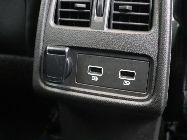 Renault CAPTUR TCe 100pk Intens | Dealeronderhouden | Achteruitrijcamera | Apple Carplay | Android Auto |