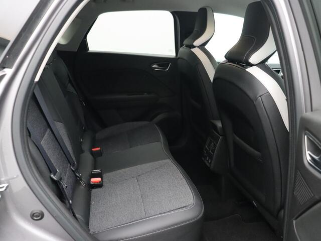 Renault CAPTUR TCe 100pk Intens | Dealeronderhouden | Achteruitrijcamera | Apple Carplay | Android Auto |