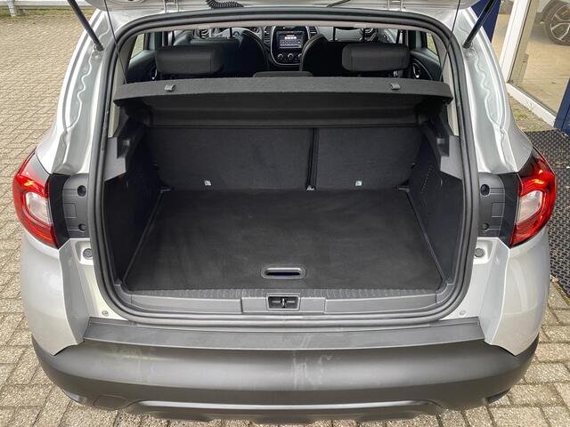 Renault CAPTUR 0.9 TCe Zen / Dealer-Onderhouden / 78.000 KM / Cruise-Control / Stoelverwarming / Keyless / DAB Radio-Bluetooth / Navi / Airco / 16'' LMV / All-Season / ENZ.