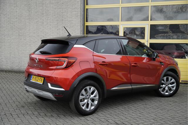 Renault CAPTUR 1.0 TCe 101PK! Intens BJ2020 Lmv 17" | Led | Pdc | Navi | App-Connect | Climate control | Cruise control | Extra getint glas