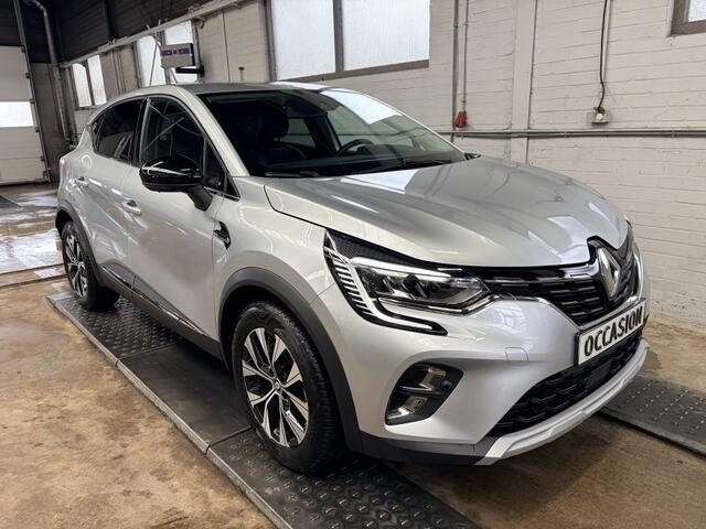 Renault CAPTUR 1.0 TCe 90 Techno Cruise Clima Camera Navigatie