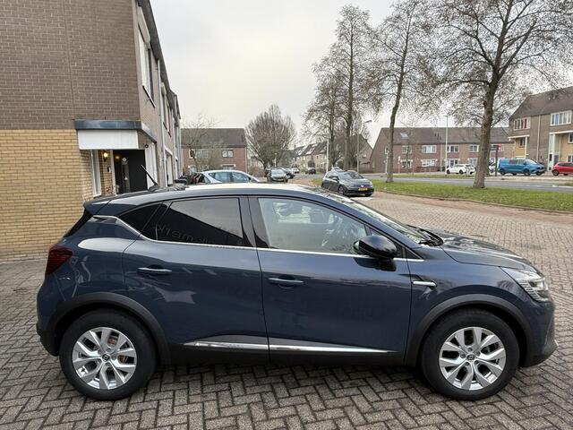 Renault CAPTUR 1.0 TCe 100 Intens / Airco clima/ Navigatie/ Cruise/ Apple carplay/ PDC/ Virtuele cockpit LED/ LMV