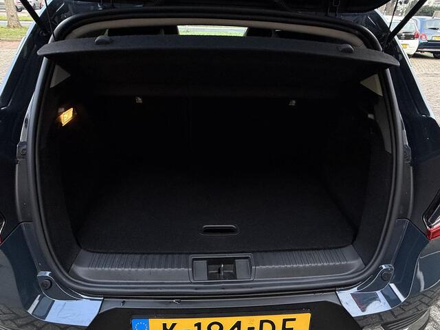 Renault CAPTUR 1.0 TCe 100 Intens / Airco clima/ Navigatie/ Cruise/ Apple carplay/ PDC/ Virtuele cockpit LED/ LMV