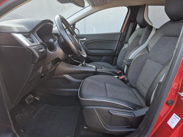 Renault CAPTUR 1.6 E-Tech Plug-in Hybrid 160 Intens Automaat / Pack parking / Pack Easy Link / Stuur en Stoel verwarming / Cruise control / Achteruitrijcamera / Keyless Entry/Start / Navigatie / Climate control / Draadloze telefoon lader /