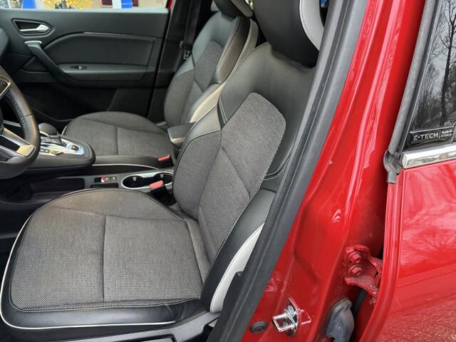 Renault CAPTUR 1.6 ET PH 160 Intens