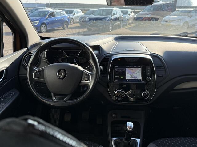 Renault CAPTUR 0.9 TCe Intens | NAP | Trekhaak | Navigatie | Achteruitrijcamera | DAB | LED | Climate Control |