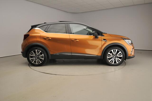 Renault CAPTUR 1.3 TCe 155 Initiale Paris Aut. | Trekhaak | Camera | Pano | Leder