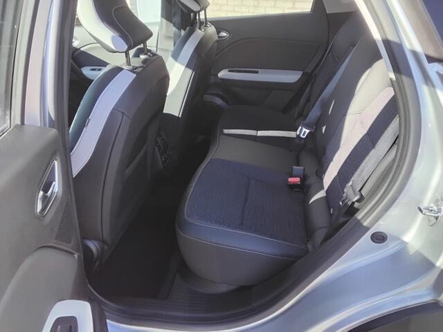 Renault CAPTUR 1.0 TCe 100 Intens Trekhaak. Zwartdak