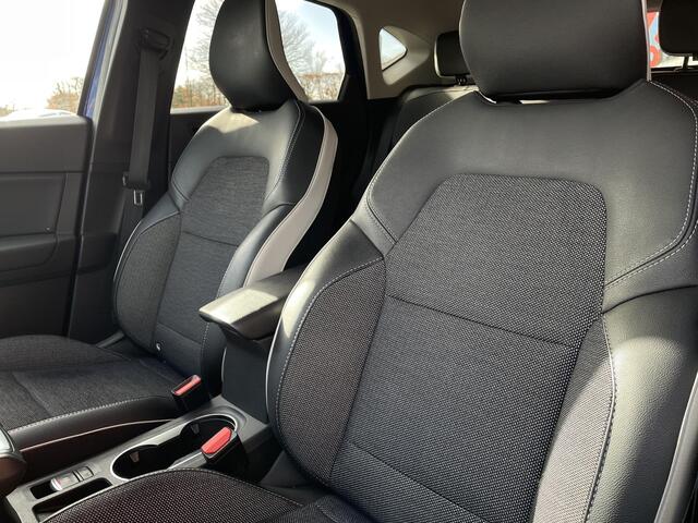 Renault CAPTUR 1.0 TCe 90 Intens / ACHTERUITRIJCAMERA / PARKEERSENSOREN / TREKHAAK / CRUISE CONTROL / CLIMATE CONTROL