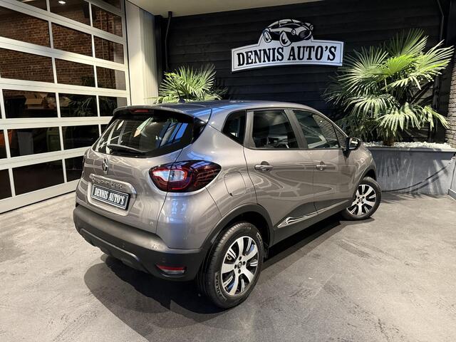 Renault CAPTUR 1.2 TCe Limited Automaat! Navi stoel verw