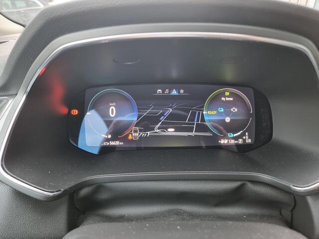 Renault CAPTUR 1.6 E-Tech Plug-in Hybrid 160 Intens | Stoelverwarming | BOSE Audio | Achteruitrijcamera |