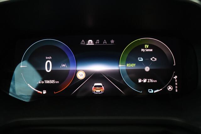 Renault CAPTUR 1.6 E-Tech Plug-in Hybrid 160 Intens PHEV | Stoel-/Stuurverwarming | Navigatie | Camera | Cruise Control