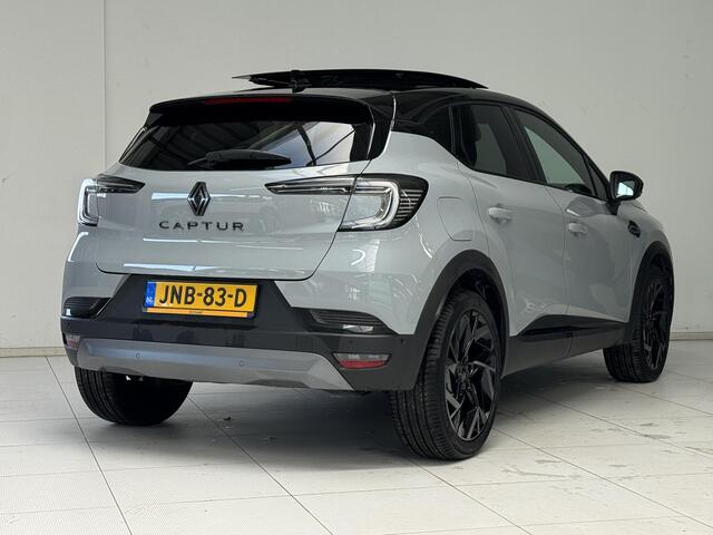 Renault CAPTUR 1.3 mild hybrid 160 esprit Alpine | Panoramdak | Navigatie | Camera | Cruise control adaptief | Stoel + stuurverwarming |