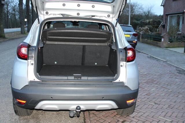 Renault CAPTUR 0.9 TCe Intens Trekhaak, Bluetooth, Navi