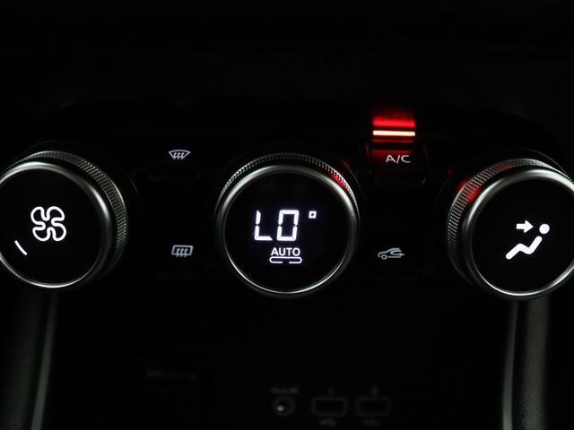 Renault CAPTUR 1.3 TCe Intens 130pk Camera | Climate | Cruise | Navi | Parkeersens. v+a