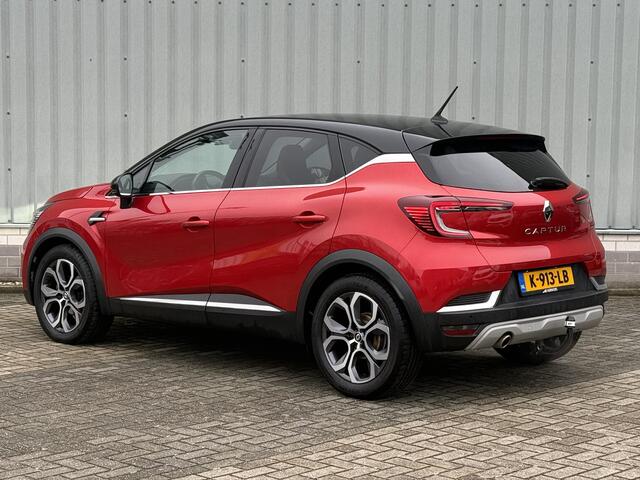 Renault CAPTUR 1.3 TCe 140 Intens / NL Auto / Dealer Onderhouden / Trekhaak 1500 KG / Camera / Navigatie / Apple CarPlay/Android Auto / Verwarmde Voorruit / Stuurverwarming / Adaptive Cruise Control / Half Lederen Bekleding /
