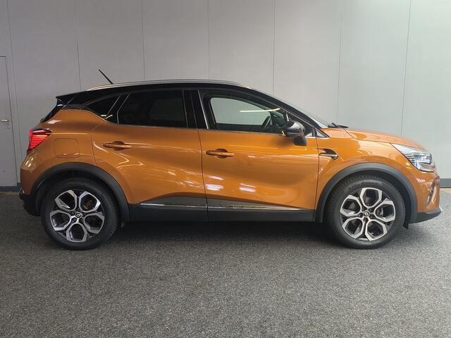 Renault CAPTUR 1.6 E-Tech Plug-in Hybrid 160 Intens uit 2022 Rijklaar + 12 maanden Bovag-garantie Henk Jongen Auto's in Helmond, al 50 jaar service zoals 't hoort!