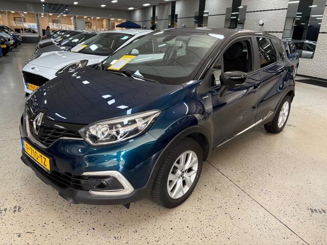 Renault CAPTUR 0.9 TCE Keyless go / Climatronic / Cruise / Pdc / Multimedia / Led