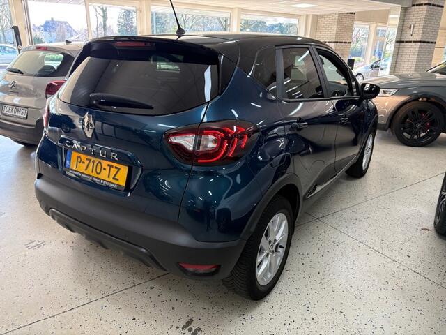 Renault CAPTUR 0.9 TCE Keyless go / Climatronic / Cruise / Pdc / Multimedia / Led