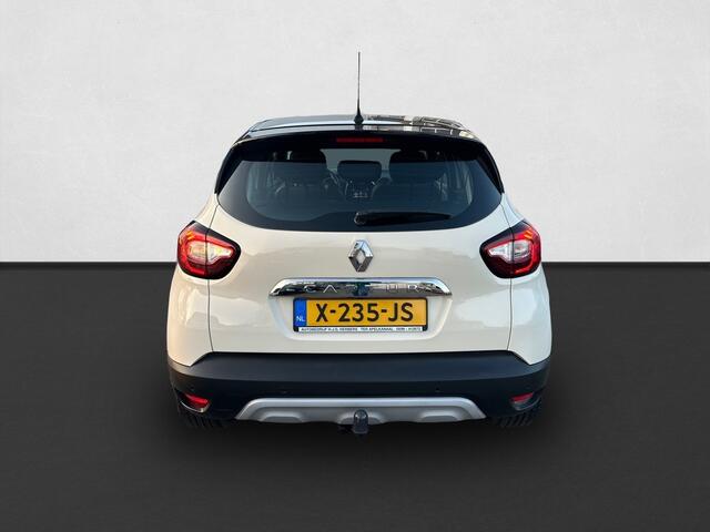 Renault CAPTUR 1.3 TCe Intens EDC AUTOMAAT / CAMERA / CLIMATE / TREKHAAK / NAVI