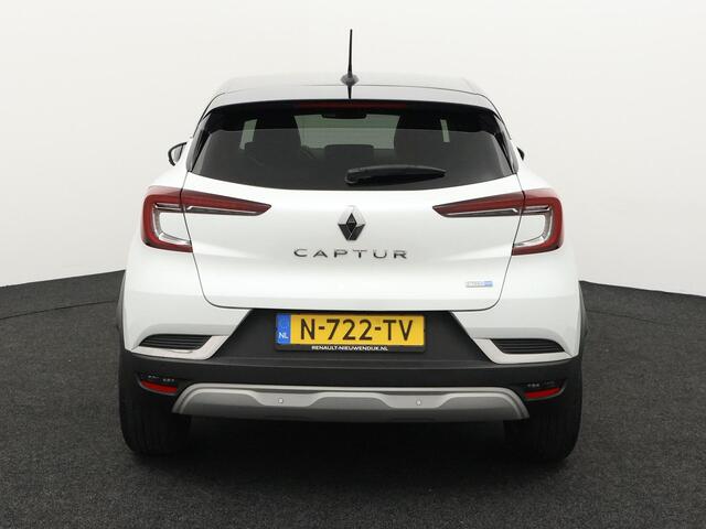 Renault CAPTUR 1.6 E-Tech Hybrid 145 Intens / 1E EIGENAAR / NAVIGATIE / CLIMATE CONTROL / LICHTMETAAL /