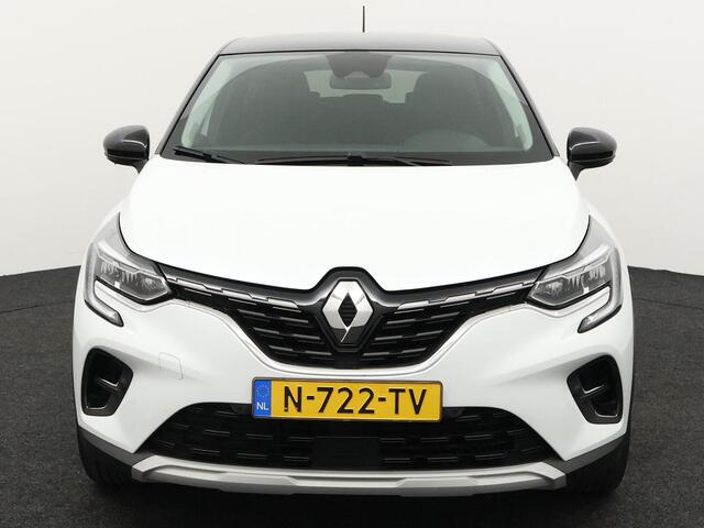 Renault CAPTUR 1.6 E-Tech Hybrid 145 Intens / 1E EIGENAAR / NAVIGATIE / CLIMATE CONTROL / LICHTMETAAL /