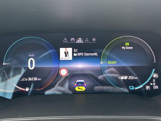 Renault CAPTUR 1.6 E-Tech Plug-in Hybrid 160 Edition One Leder