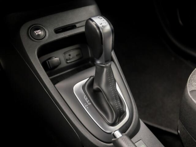 Renault CAPTUR 1.3 TCe Dynamic Intense Sport 150Pk Automaat (NAVIGATIE, CLIMATE, CAMERA, GETINT GLAS, SPORTSTOELEN, PARKEERSENSOREN, CRUISE, NIEUWE APK, NIEUWSTAAT)