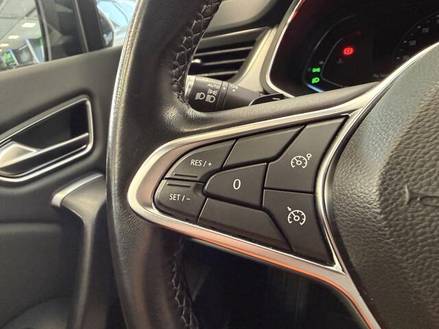 Renault CAPTUR 1.3 TCe 130 Intens Navi PDC Camera Climate 17''