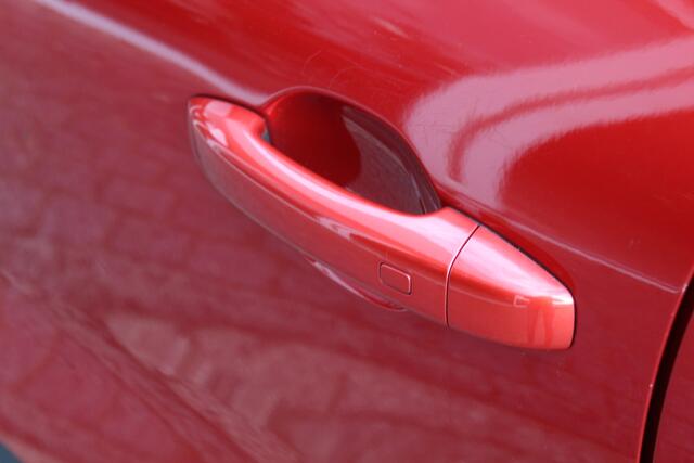 Renault CAPTUR 1.0 TCe 100 Intens//Ecc//Navi!!