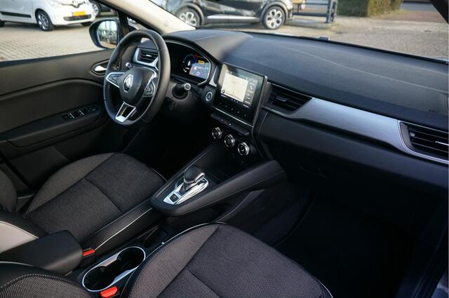 Renault CAPTUR 1.6 E-Tech Plug-in Hybrid 160 Intens