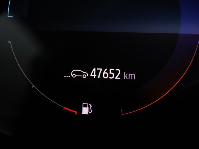 Renault CAPTUR 1.6 E-Tech Plug-in Hybrid 160 Business Camera | Cruise | Navi | Parkeersens. v+a