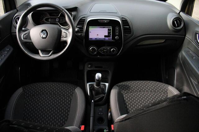 Renault CAPTUR 0.9 TCe Intens | Achteruitrijcamera | Dodehoek detectie | Dealer onderhouden