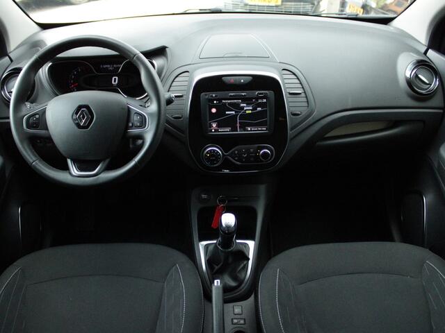 Renault CAPTUR 0.9 TCe Limited Trekhaak| Parkeersensoren | Climate control | Keyless Entry |