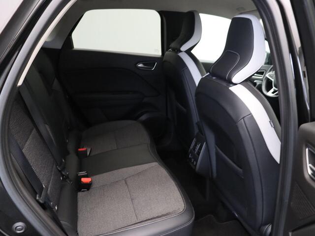 Renault CAPTUR 1.6 E-Tech Plug-in Hybrid 160 Intens | 360° Camera | Lichtmetalen velgen | ABD Onderhouden | 1e Eigenaar! |