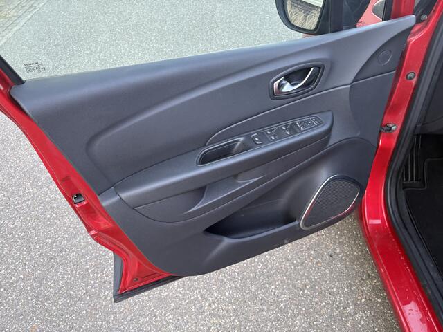 Renault CAPTUR 0.9 TCe Intens / NAVI / AIRCO / CRUISE