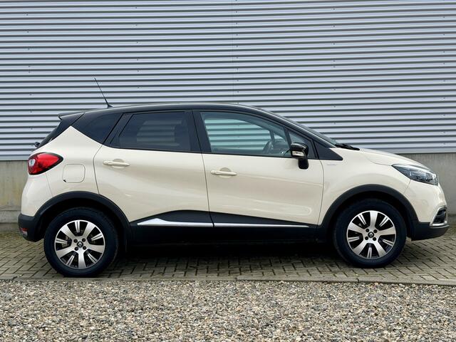 Renault CAPTUR 90 PK TCe Limited [ fm navi,cruise,airco,lmv,trekhaak ]