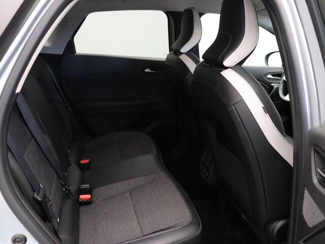 Renault CAPTUR 1.6 E-Tech Hybrid 145 Techno | Achteruitrijcamera | Lichtmetalen velgen | All season banden |