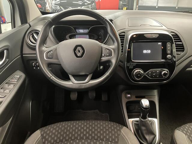 Renault CAPTUR TCe 90 Intens / NL Auto / Trekhaak / Navigatie / Camera / Climate Control / LED Verlichting / Bluetooth /