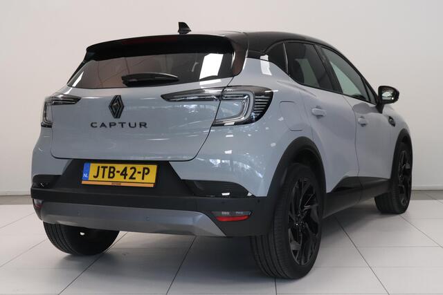 Renault CAPTUR 1.3 mild hybrid 160 esprit Alpine | Adaptieve Cruise | Camera | Stoel & Stuurverwarming | Google Navigatie |