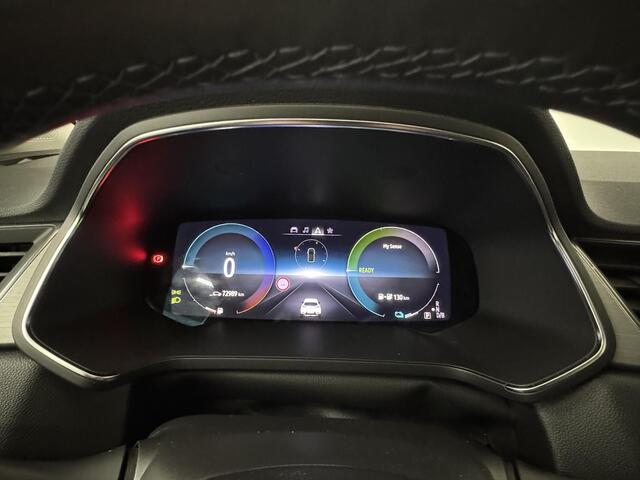 Renault CAPTUR 1.6 E-Tech Plug-in Hybrid 160 Intens | Navigatie | 360 Camera | Stoelverwarming |