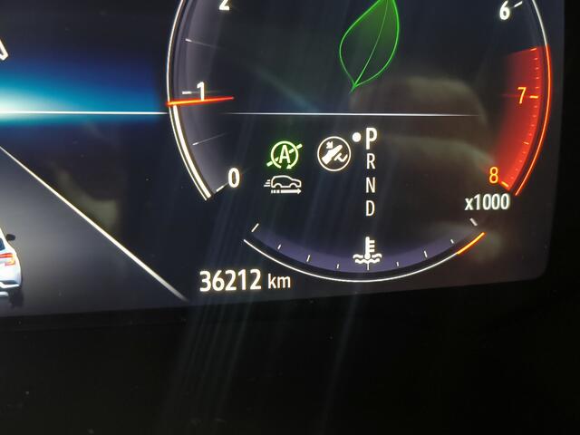 Renault CAPTUR 1.3 TCe 140 Intens uit 2023 Rijklaar + 12 maanden Bovag-garantie Henk Jongen Auto's in Helmond, al 50 jaar service zoals 't hoort!