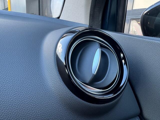 Renault CAPTUR 1.3 TCe 150 pk EDC Automaat Intens Camera