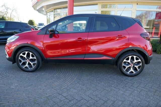 Renault CAPTUR 1.3 TCE INTENS AUTOMAAT CAMERA/NAVIGATIE/TREKHAAK