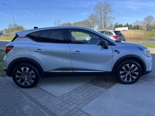 Renault CAPTUR 1.3 mild hybrid 160PK Techno / Dealer onderhouden / Automaat / Camera / Keyless / Climate / PDC V+A /